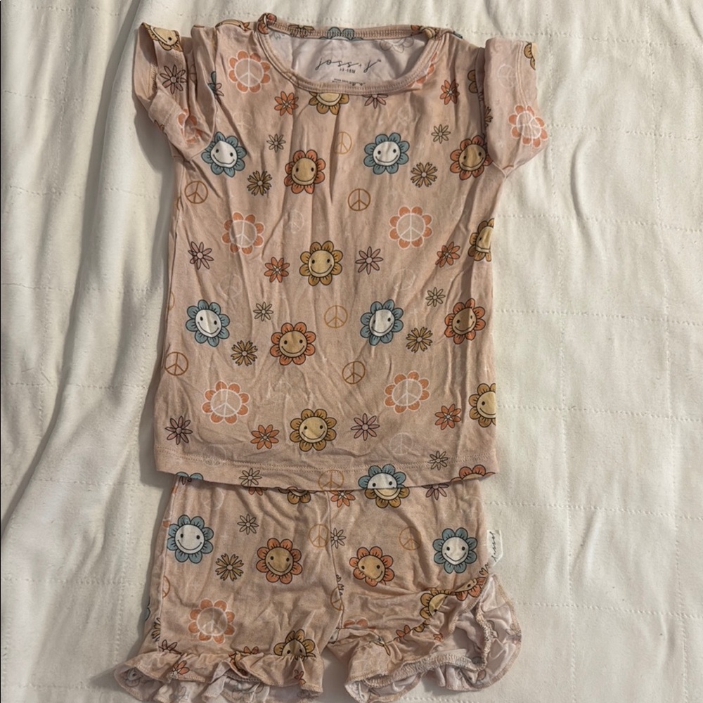 Joss + J Kids Pajamas with Floral and Peace Sign Print